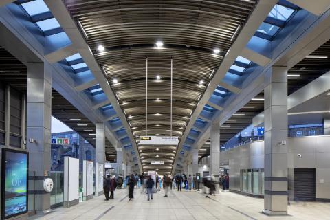 Ticket hall at Whitechapel station.